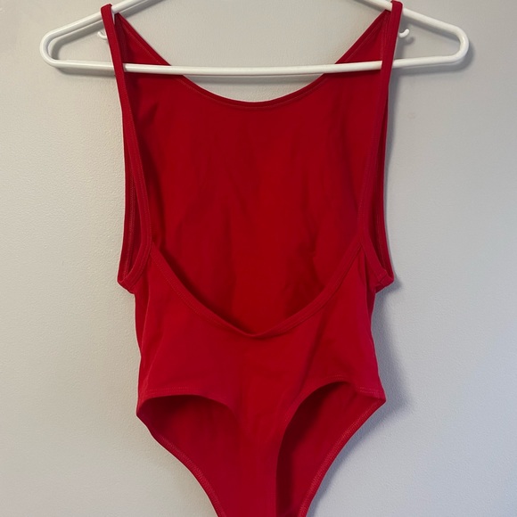 TNA red open back body suit - NEVER WORN perfect condition - Picture 2 of 3